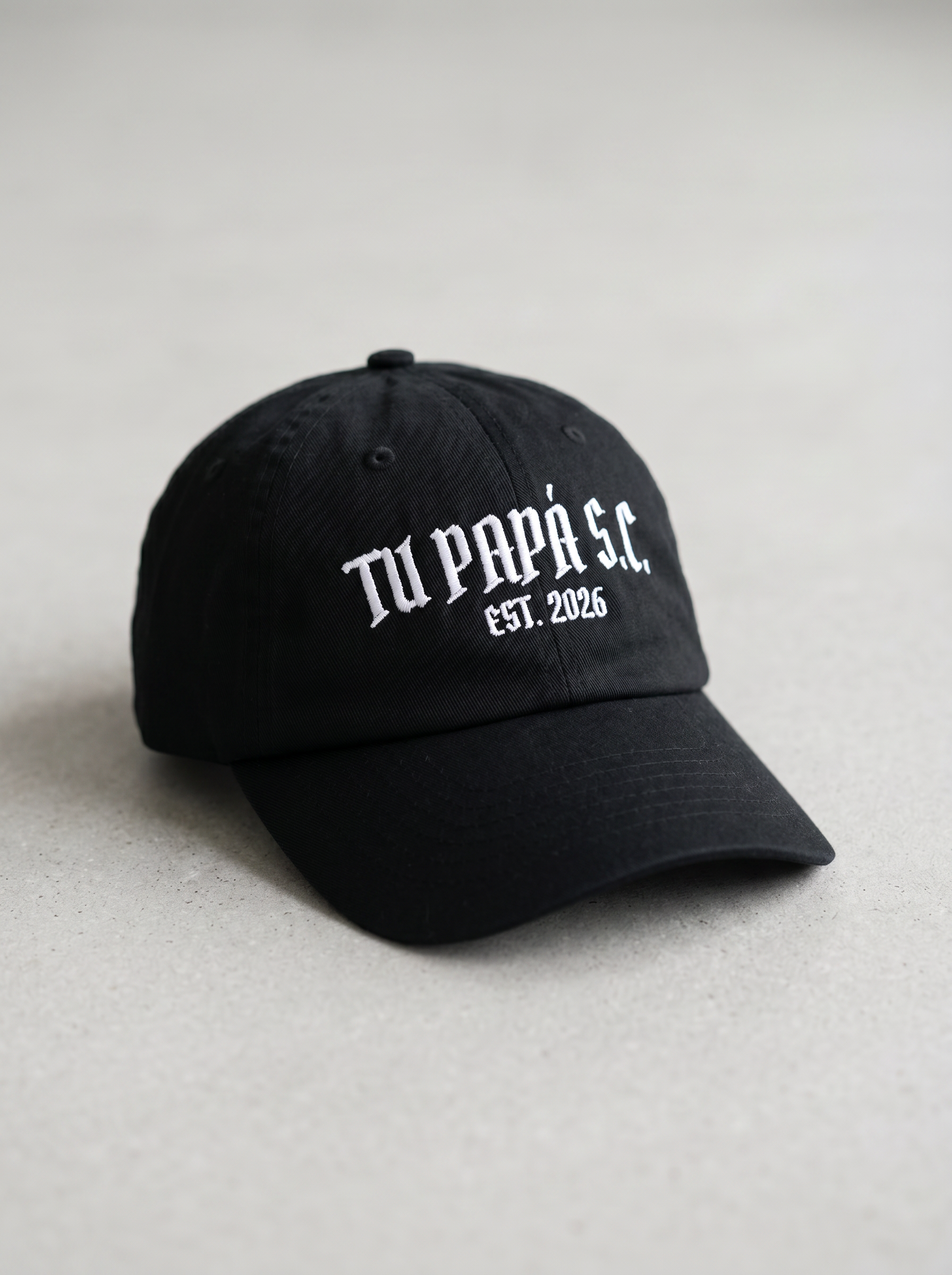 Dad Cap Black / White